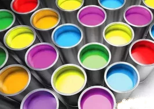 墻面涂料大PK：乳膠漆、硅藻泥or貝殼粉，哪一個才是你的鐘愛