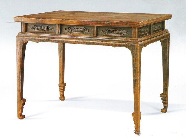 實用且體現深層次韻味的花腿在古典家具上的應用