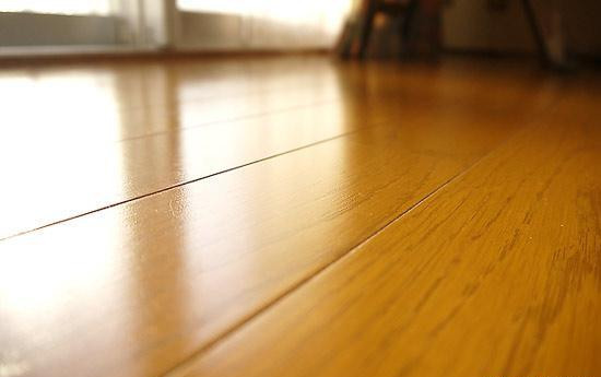 適用于地暖的地板、大理石、瓷磚哪種比較好？看一下就知道！