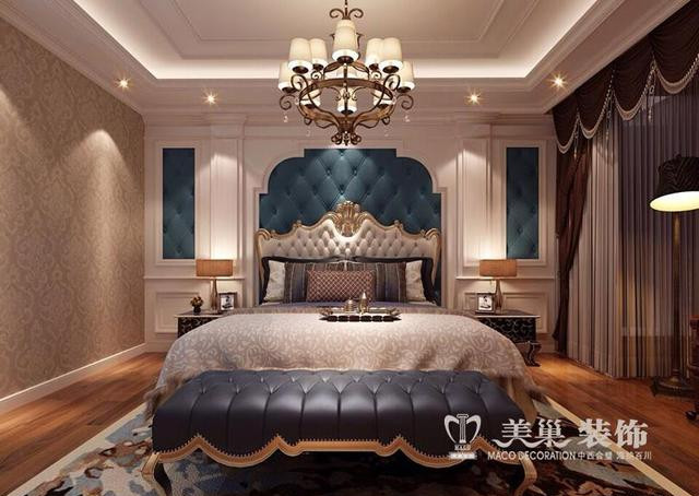 餐廳吊頂及背景墻面文化石和護墻板完美結合，美式鄉土味十足